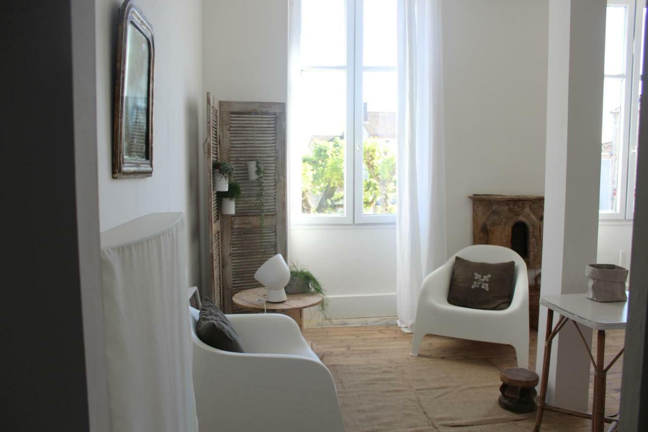 La Maison Sur La Place Penne-dʼAgenais 외부 사진
